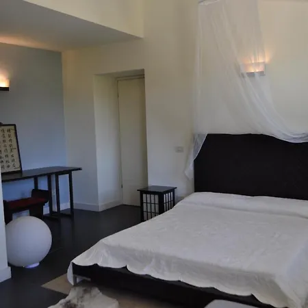 Lux 5 Terre Villa